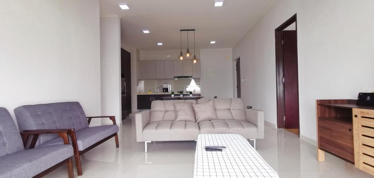 Superb Seaview Royal Strand Danga Bay Country Garden Apartment Johor Bahru Luaran gambar
