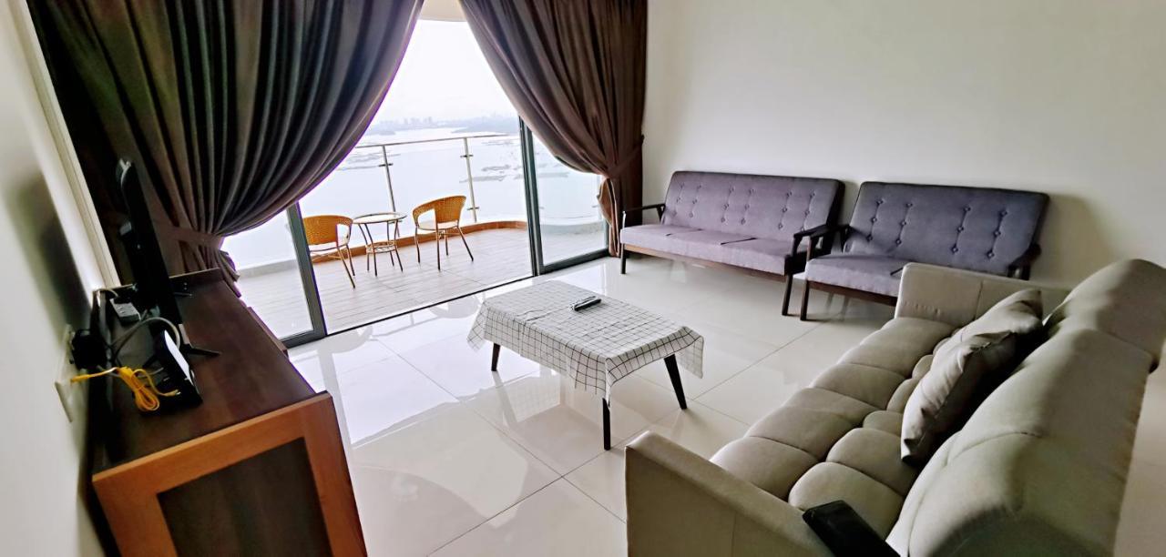 Superb Seaview Royal Strand Danga Bay Country Garden Apartment Johor Bahru Luaran gambar